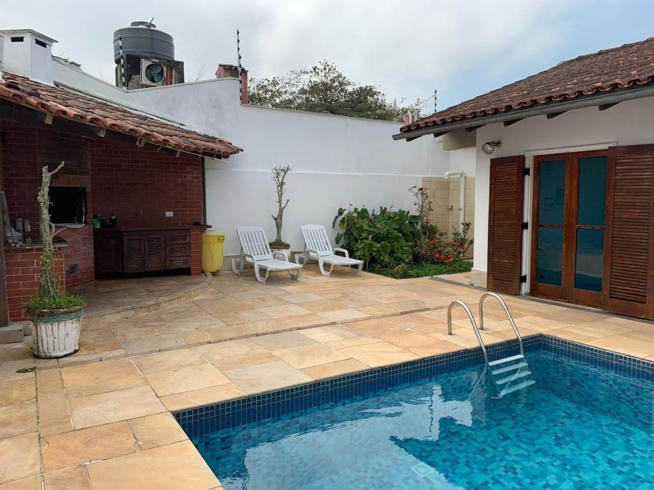 4 Suites, Ar Cond Tv, Internet, Piscina,150 Mts Praia! Aceitamos Pet! Guarujá Exteriér fotografie
